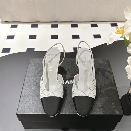 シャネル サンダル