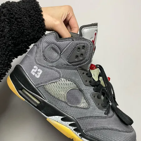 エアジョーダン カジュアルシューズ