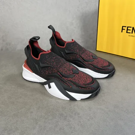 フェンディ スニーカー