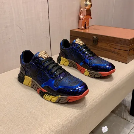 ヴェルサーチ カジュアルシューズ