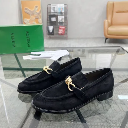 ボッテガ ヴェネタ ビジネスシューズ