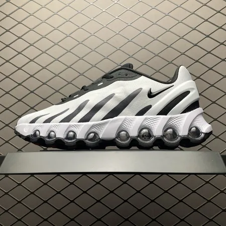 ナイキ スニーカー