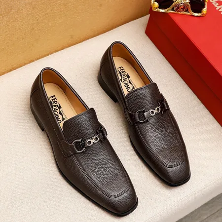 フェラガモ ビジネスシューズ