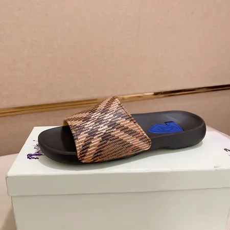 バーバリー ス スリッパ