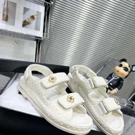 シャネル サンダル