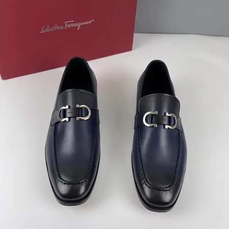 フェラガモ ビジネスシューズ