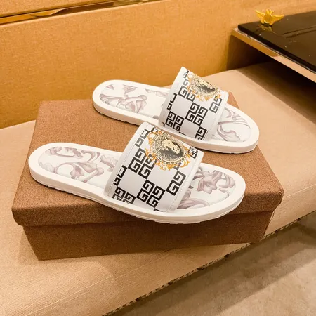 ヴェルサーチ スリッパ