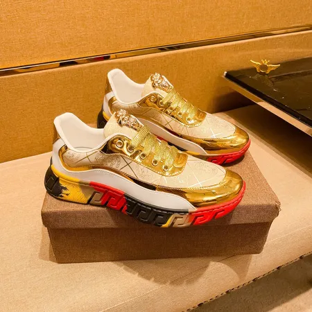 ヴェルサーチ スニーカー