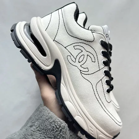 シャネル スニーカー