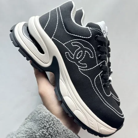 シャネル スニーカー
