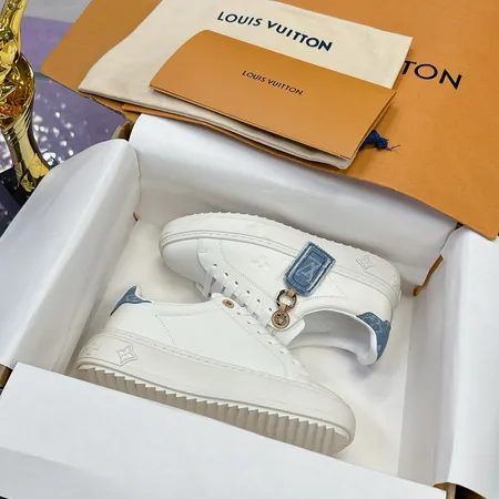 ルイヴィトン カジュアルシューズ