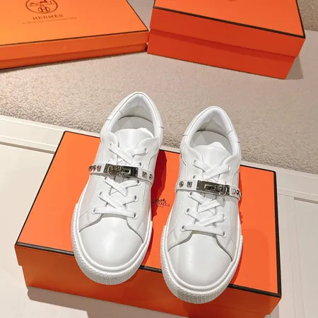 エルメス カジュアルシューズ