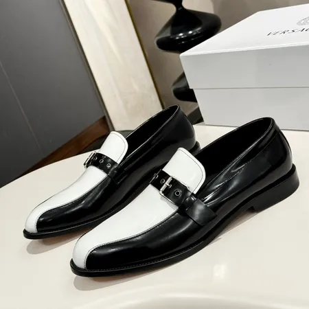 ヴェルサーチ ビジネスシューズ