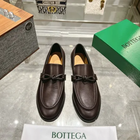 ボッテガ ヴェネタ カジュアルシューズ