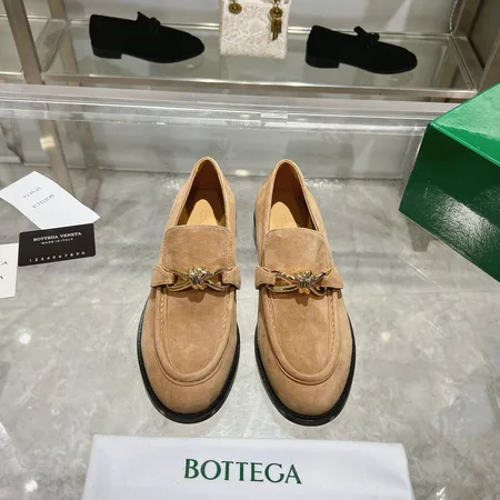 ボッテガ ヴェネタ カジュアルシューズ