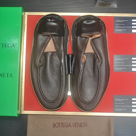ボッテガ ヴェネタ カジュアルシューズ