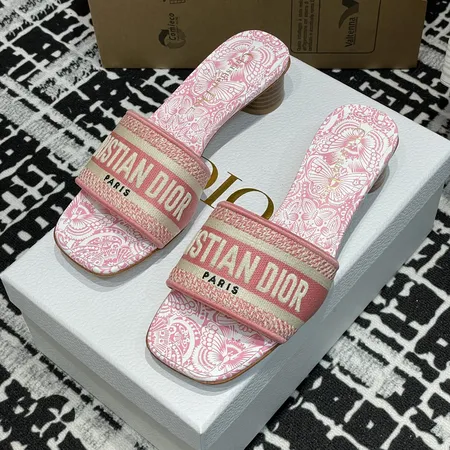 ディオール スリッパ