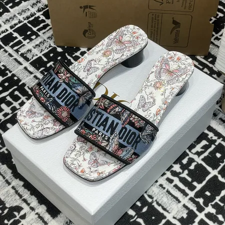 ディオール スリッパ