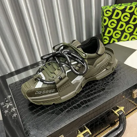 ドルチェ＆ガッバーナ スニーカー