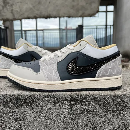 エアジョーダン スニーカー