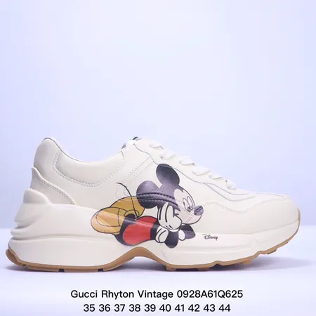 グッチ スニーカー