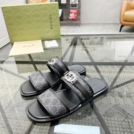 グッチ スリッパ