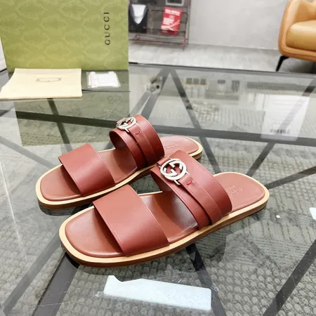 グッチ スリッパ