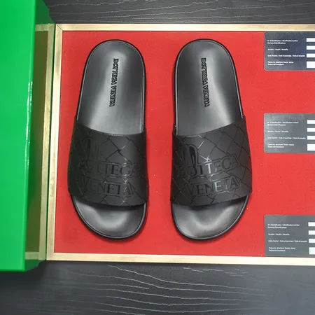 ボッテガ ヴェネタ スリッパ