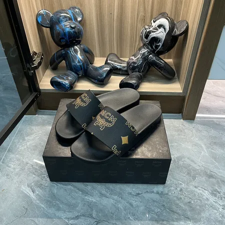 エムシーエム スリッパ