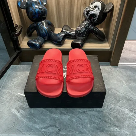 エムシーエム スリッパ