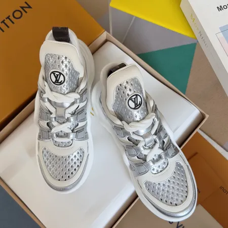 ルイヴィトン スニーカー