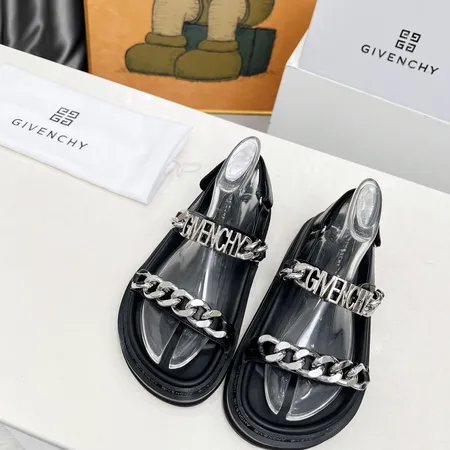 ジバンシィ サンダル