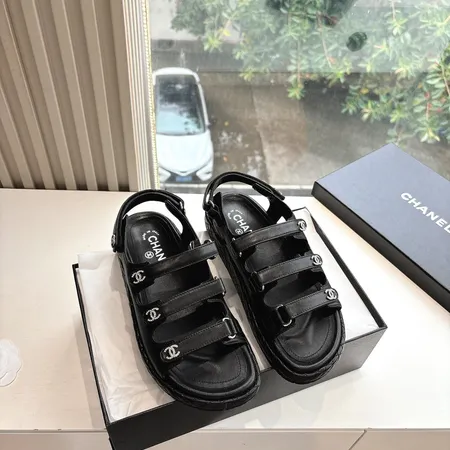 シャネル サンダル