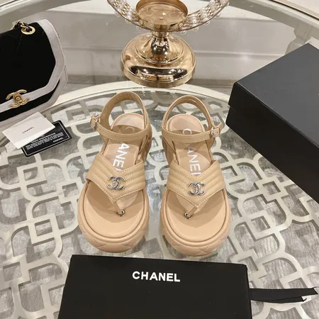 シャネル サンダル