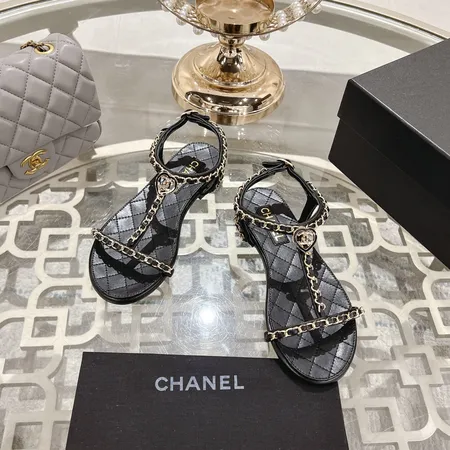 シャネル サンダル