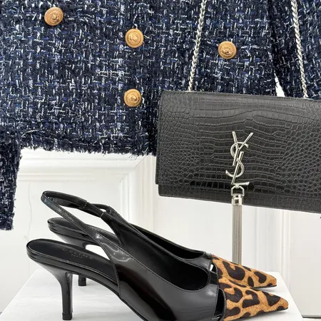 セリーヌ サンダル