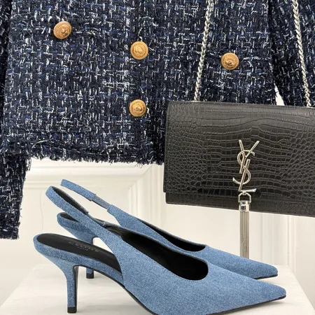 セリーヌ サンダル