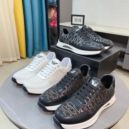 アルマーニ カジュアルシューズ