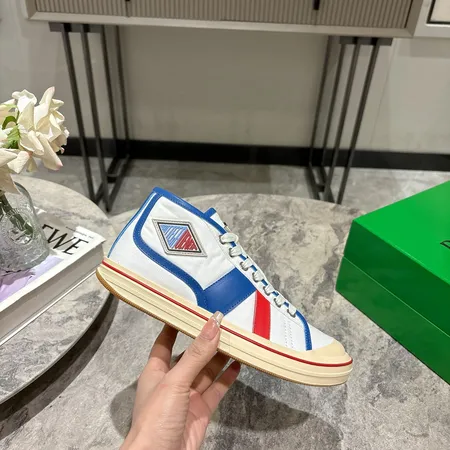 ボッテガ ヴェネタ カジュアルシューズ