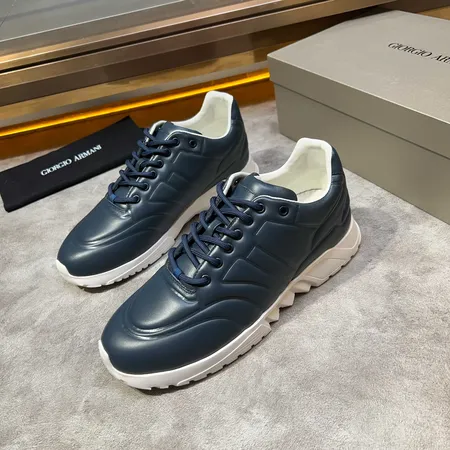 アルマーニ カジュアルシューズ