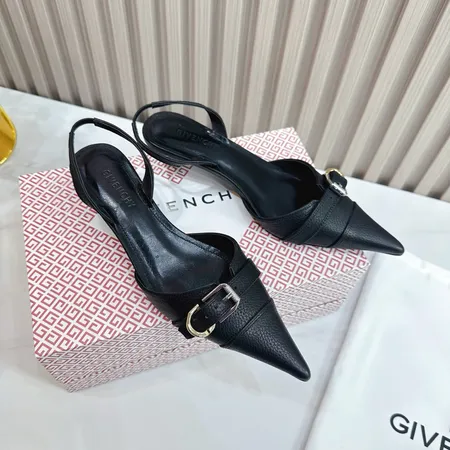 ジバンシィ サンダル