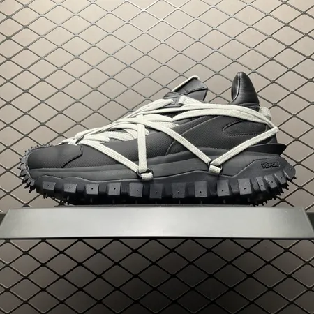 モンクレール スニーカー