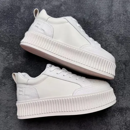 シャネル カジュアルシューズ