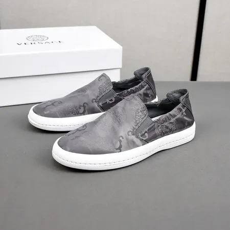 ヴェルサーチ カジュアルシューズ