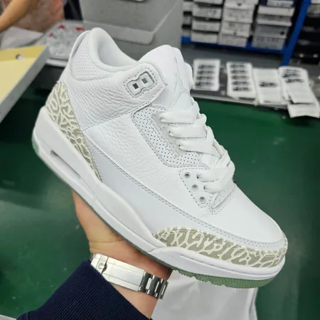 エアジョーダン カジュアルシューズ