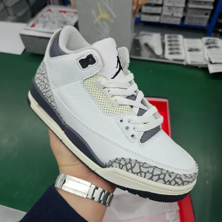 エアジョーダン カジュアルシューズ