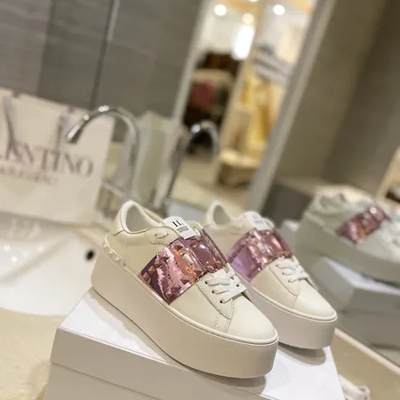 ヴァレンティノ カジュアルシューズ