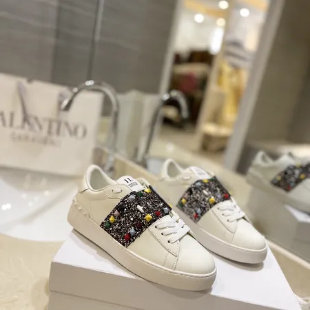 ヴァレンティノ カジュアルシューズ