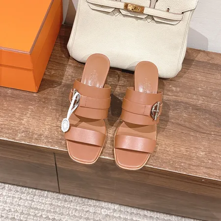 エルメス スリッパ