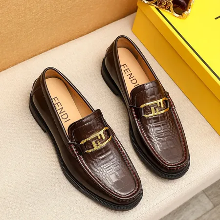 フェンディ ビジネスシューズ
